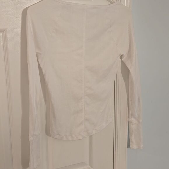 Free People Cream Fitted Blouse with Polo Collar and Long Sleeves - Picture 5 of 5